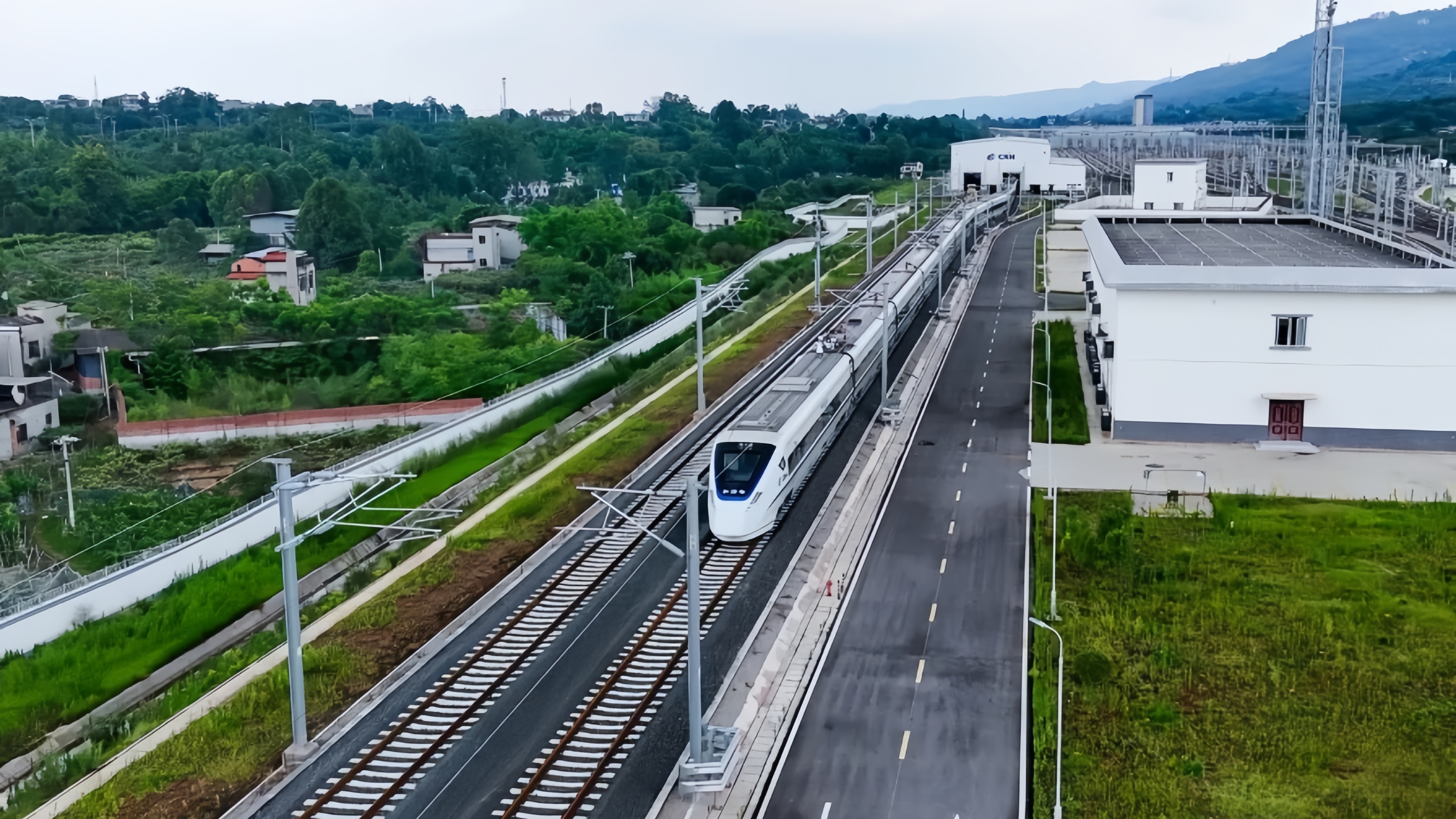 看度深观察｜成都“夕发朝至”北上广深 轨道织网折叠城市距离