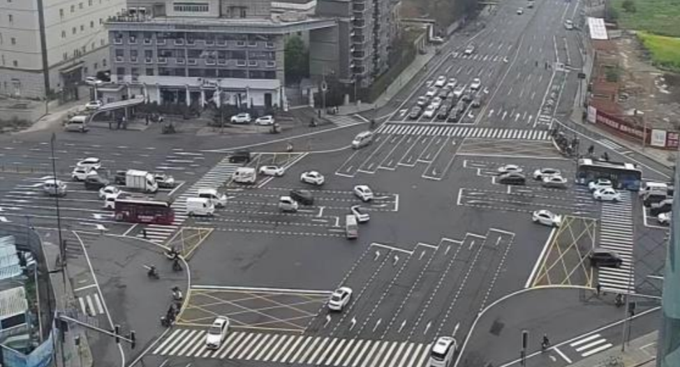 成都“开门治堵”稳步推进！第一批任务顺利完成 第二批实施进度超8成