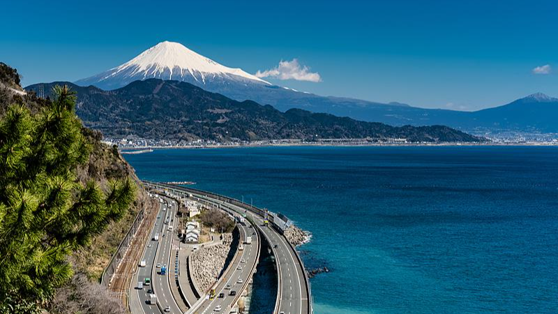 今天日本发生毁灭性大地震？日本政府回应