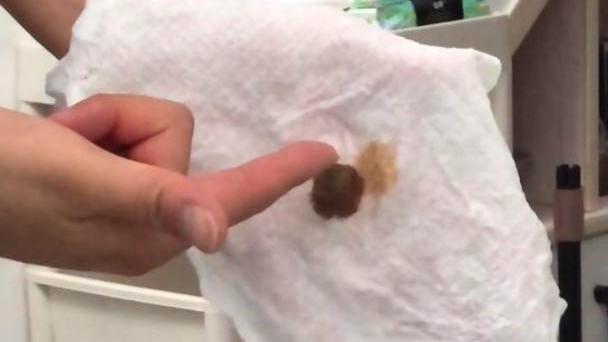 杭州多个小区自来水散发刺鼻异味，多部门介入调查