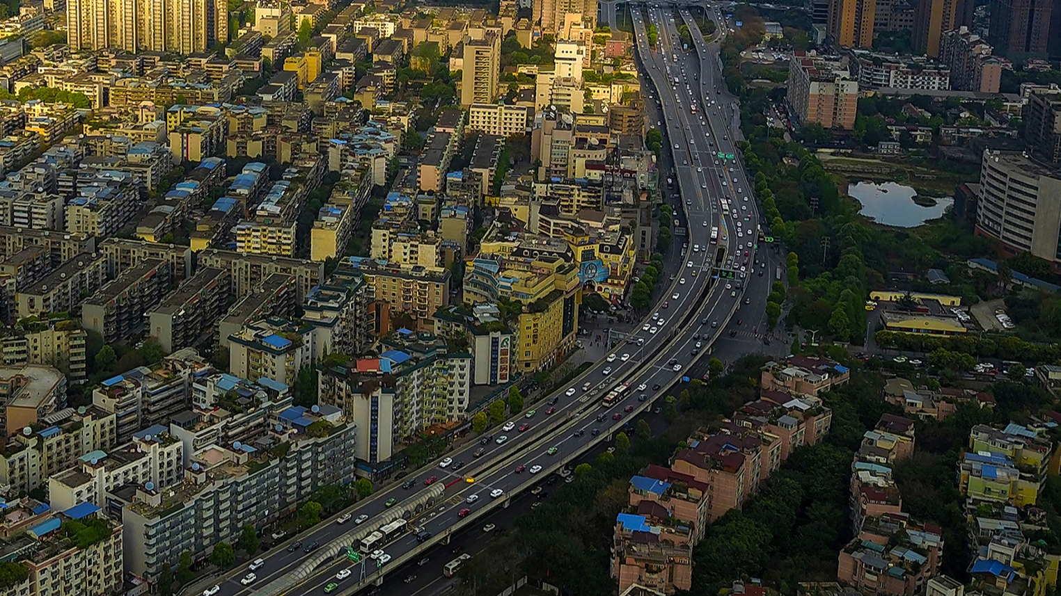 交通运输部：2024年平均每天约1.8亿人次跨区域出行