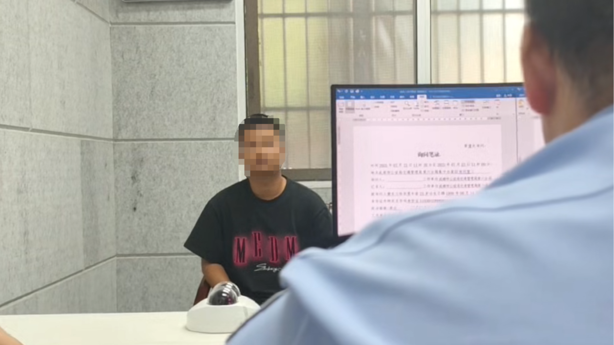 一司机高速上恶意别车挑衅，成都警方：行拘5日​！