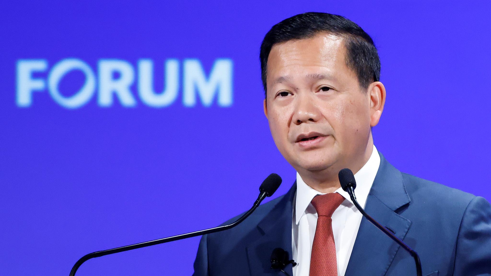 柬埔寨首相将率团前往马来西亚与泰方举行会晤