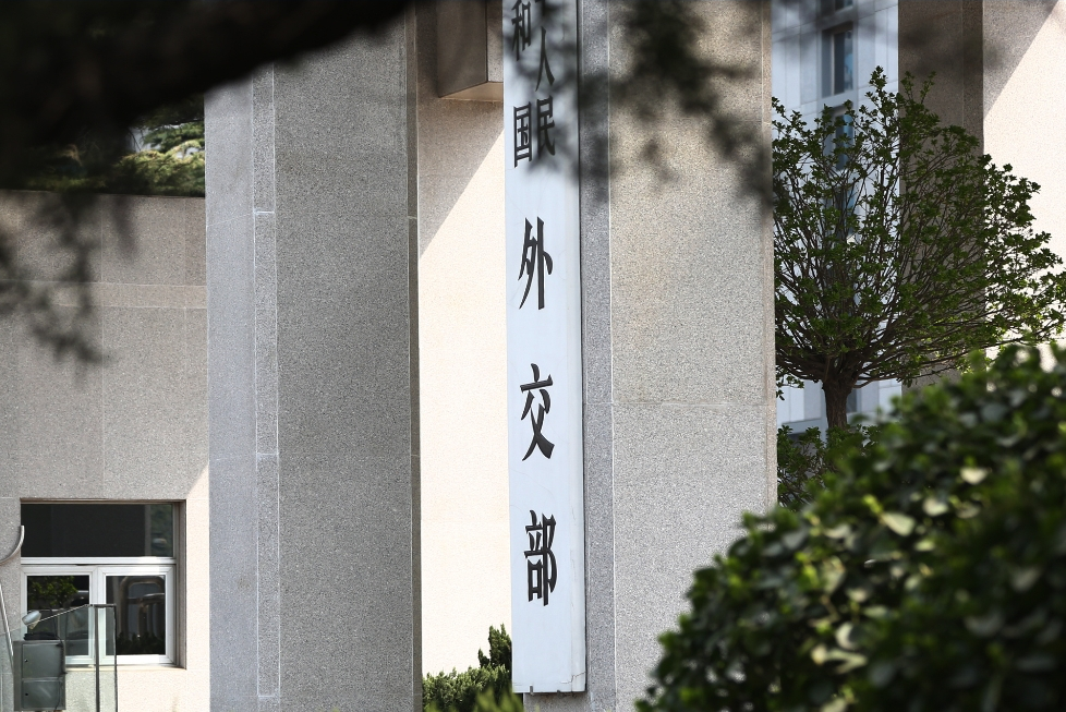 中国—柬埔寨—泰国三方非正式会晤在上海举行