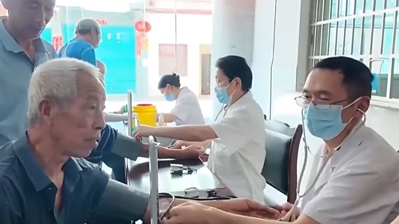 截至去年底 我国卫生人员总数达1578万人