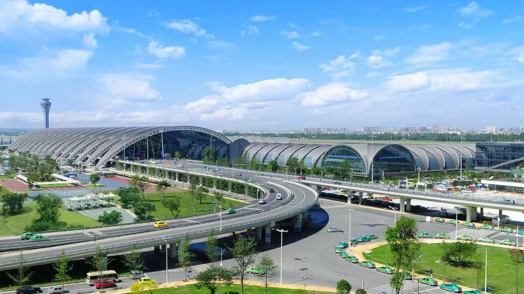 全国首创！成都坐飞机可享免费行李配送