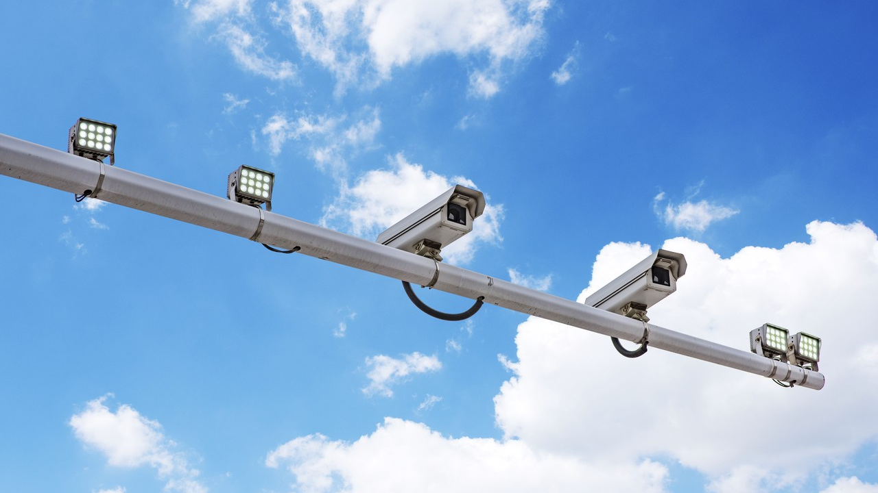 今日起，龙泉驿新启用一批电子警察