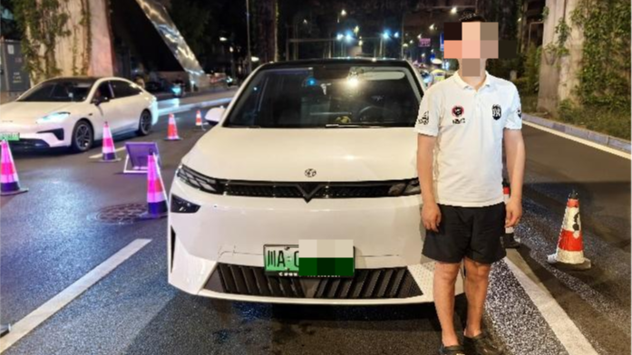 严执法、零容忍 成都交警曝光3起交通违法典型案例