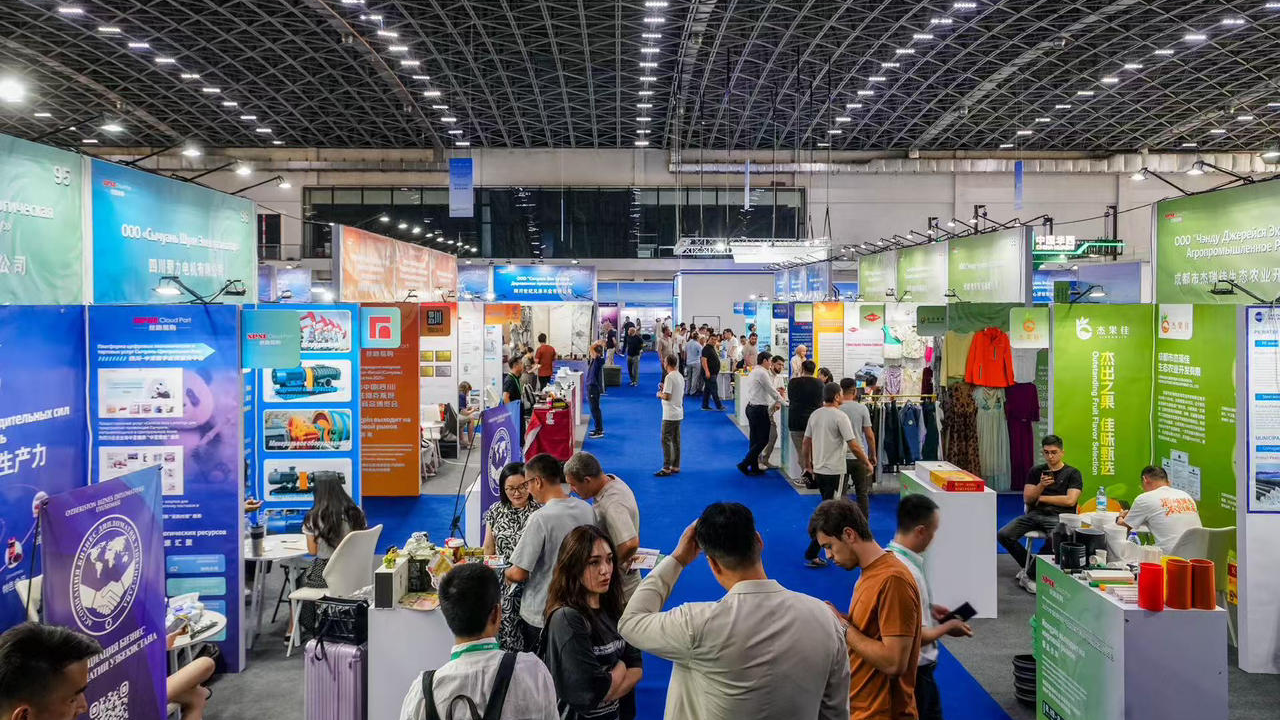 视频｜助力“成都造”拓展中亚市场 百余家蓉企闪耀这场博览会