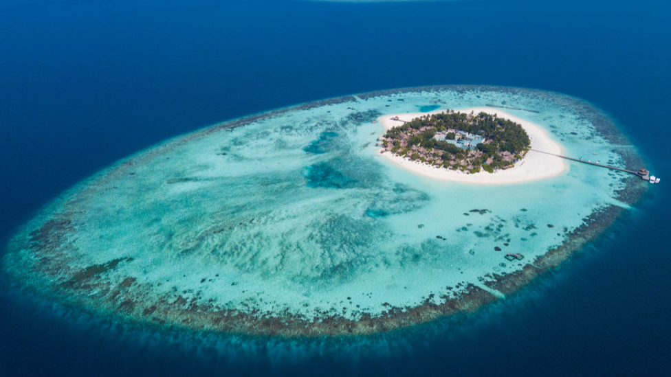 中国游客接连在马尔代夫溺亡 我使馆发涉水安全提醒