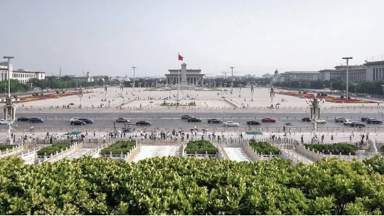 天安门广场暂停开放、故宫博物院临时闭馆