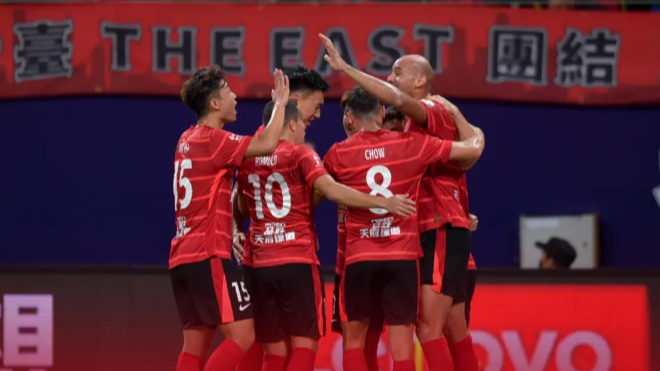 重登榜首！成都蓉城4-1大胜上海海港