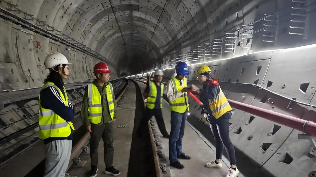 即将开通！成都两条地铁线通过初步竣工验收