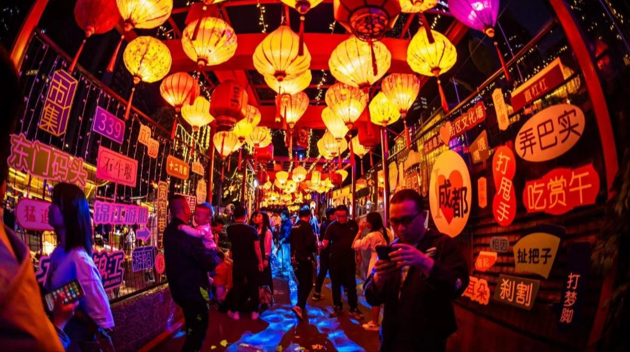 大学生暑期游爱去哪儿 成都最热门