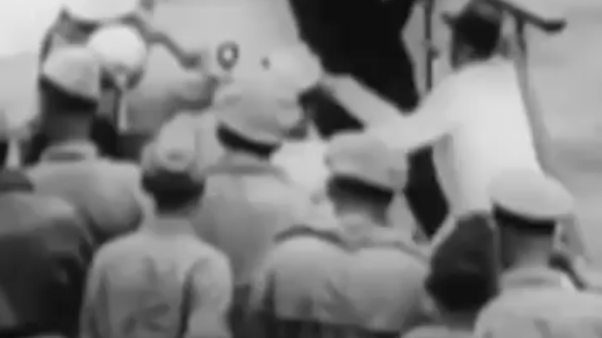 珍贵历史影像！80年前的今天，日本正式签署投降书