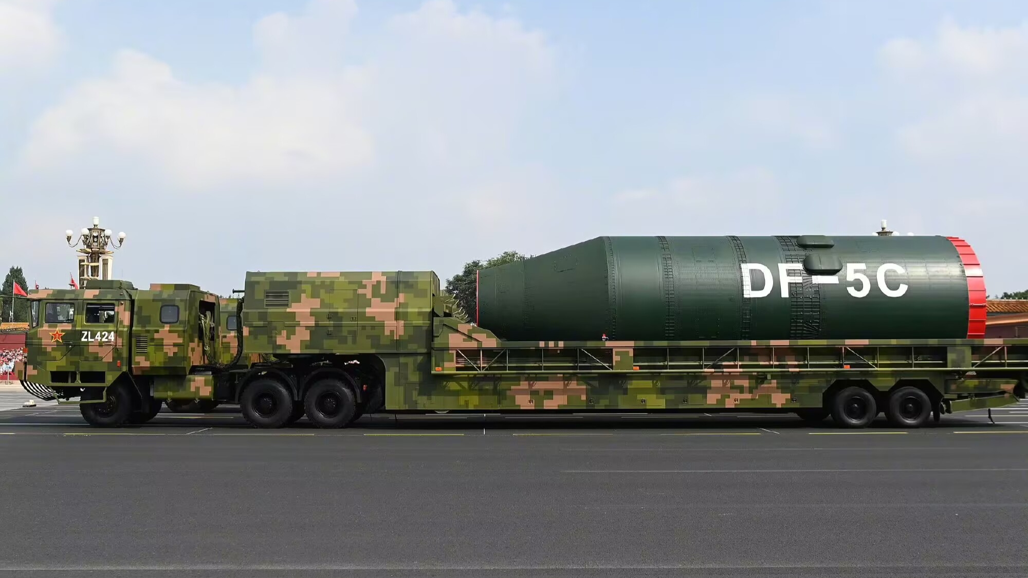 打击范围覆盖全球！“东风-5C”，亮相！