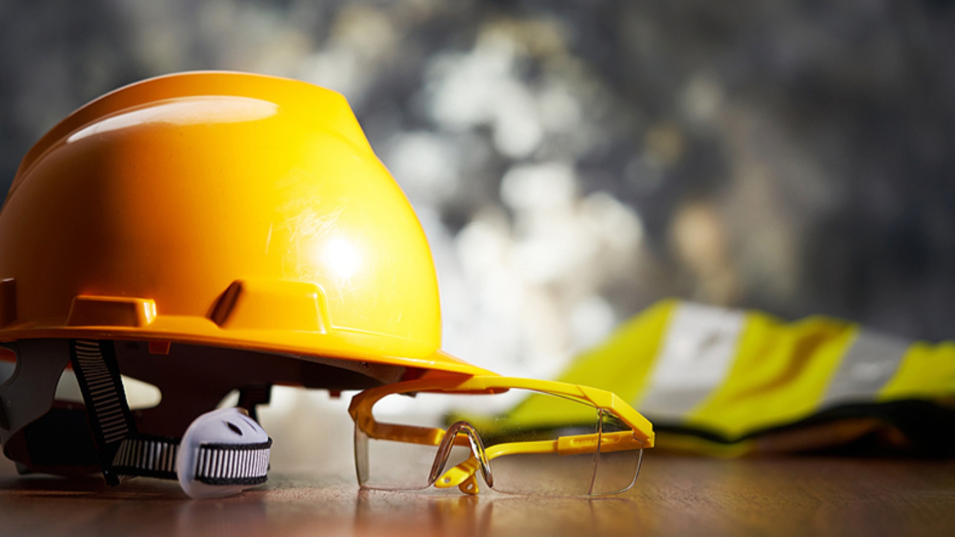 对知假买假、销售无证等问题严格监管 三部门整治重点劳动防护用品隐患