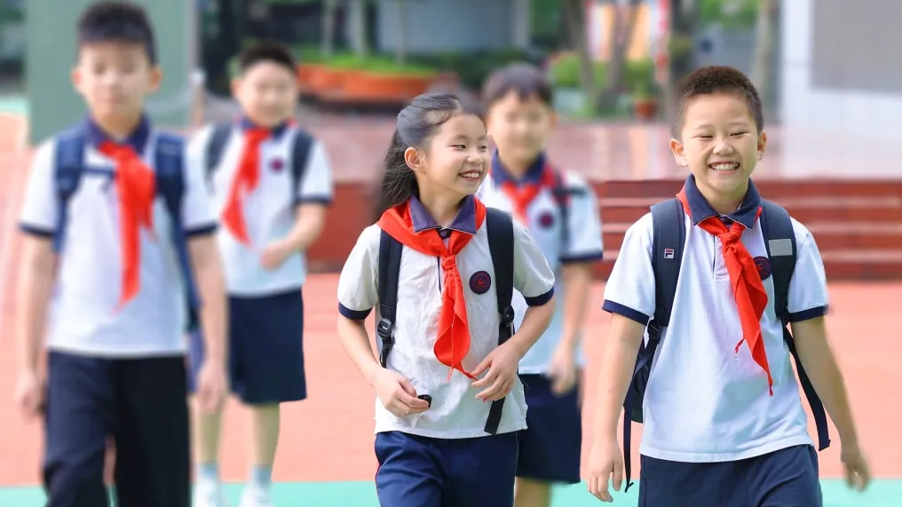 成都市教育局：作业控量，不得要求家长批改学生作业、上传作业视频