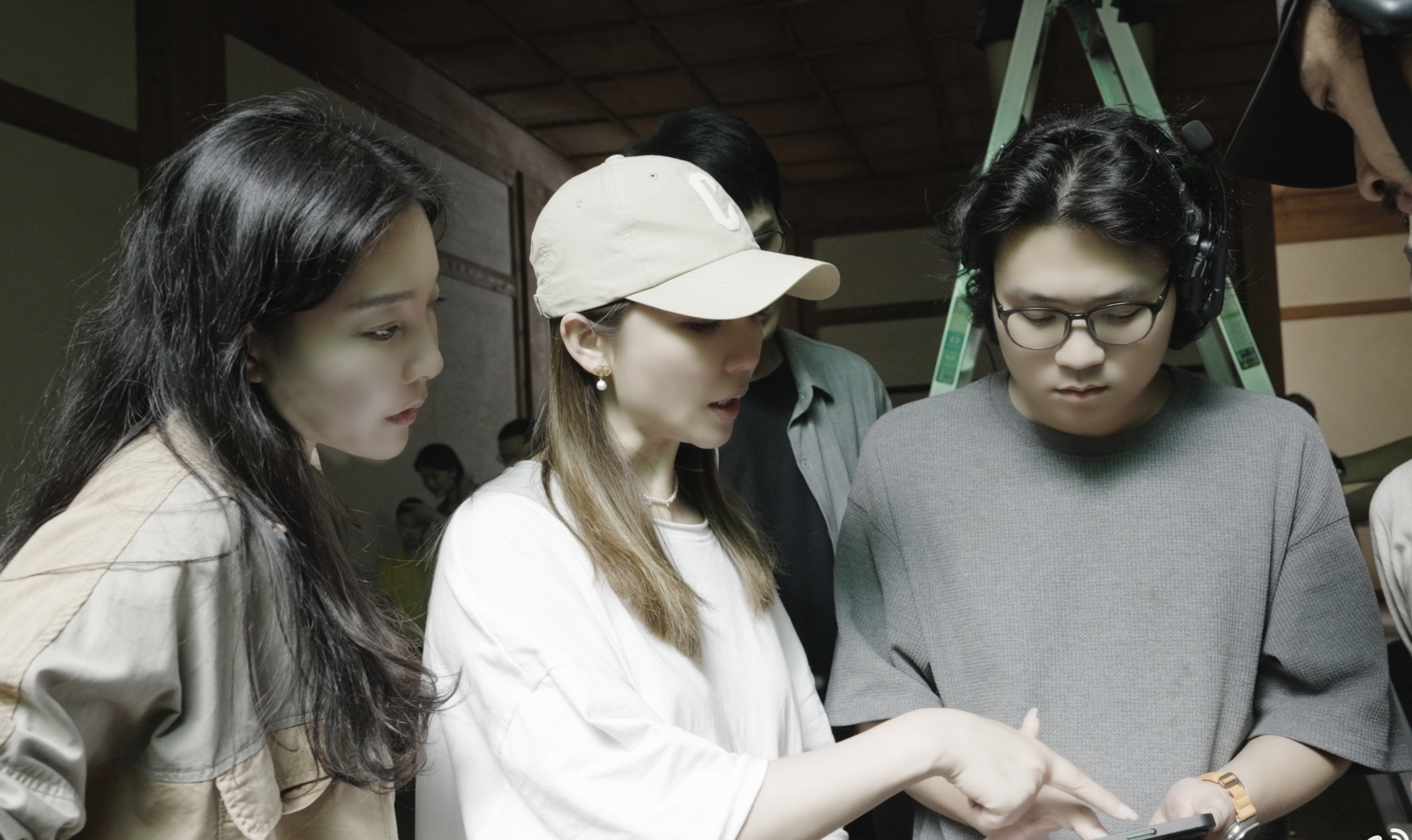 九三文艺晚会总导演是川妹子！《只此青绿》也是她的作品