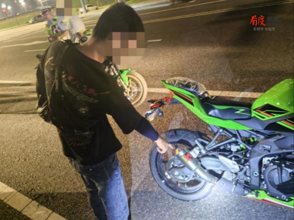 4046b17841de4b18840bc5fbb5adf68f.png 4046b17841de4b18840bc5fbb5adf68f.png