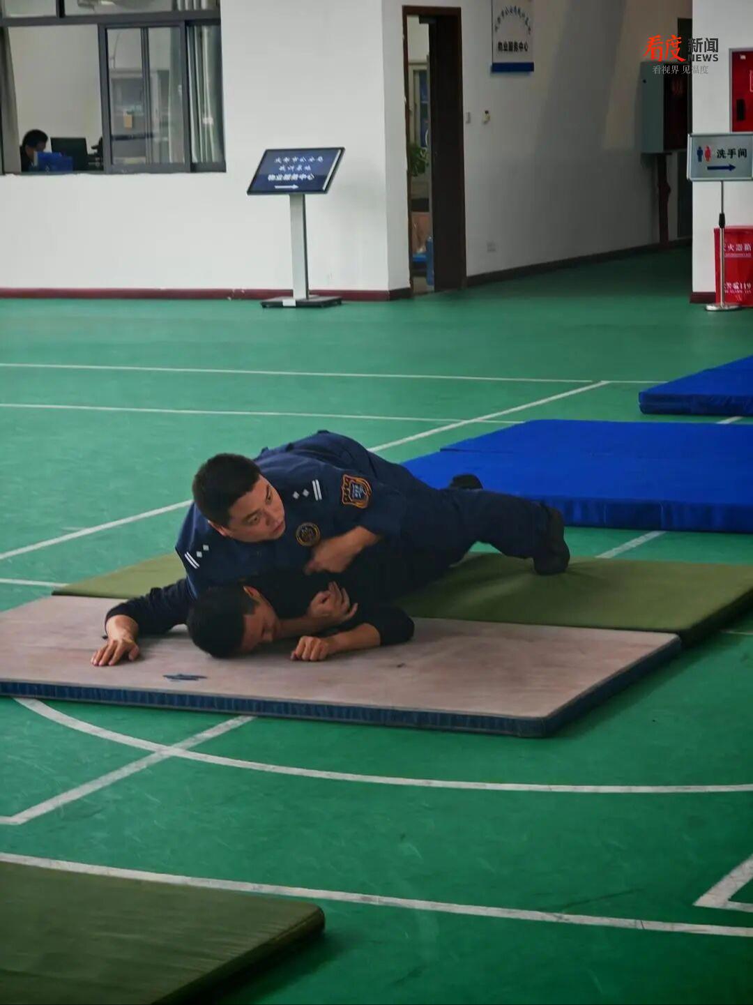 a767c749e7aa4ad6993abe71ed333ce6.png a767c749e7aa4ad6993abe71ed333ce6.png