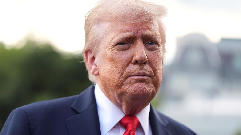 特朗普称必要时将宣布全国进入紧急状态