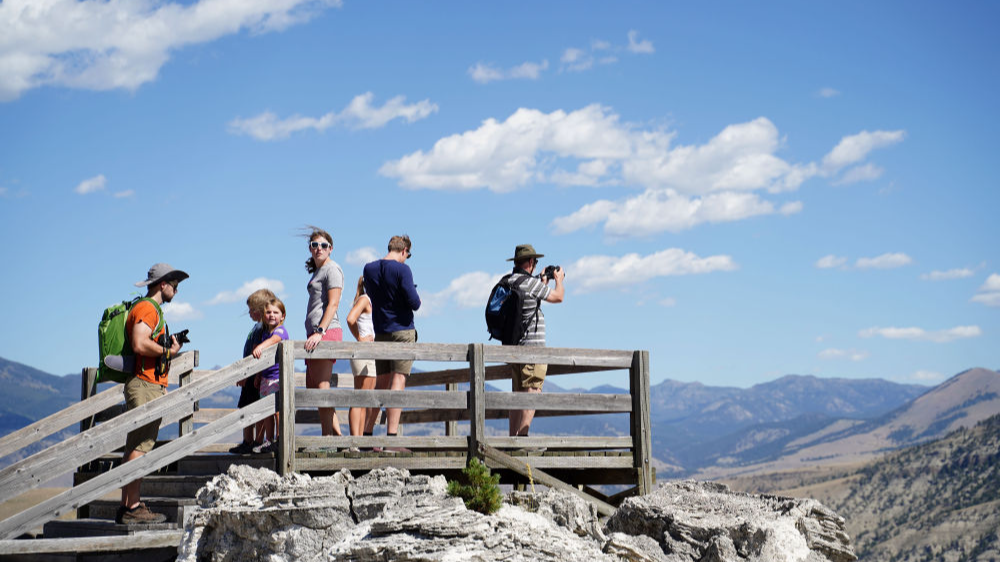 美国黄石公园发生熊袭人事件