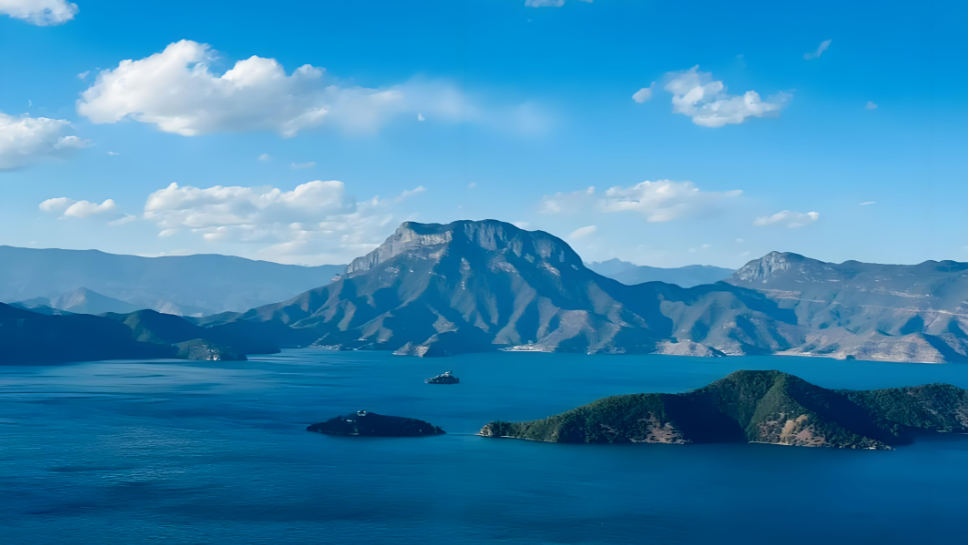 成都⇋泸沽湖，将快2.5小时！最新进展→