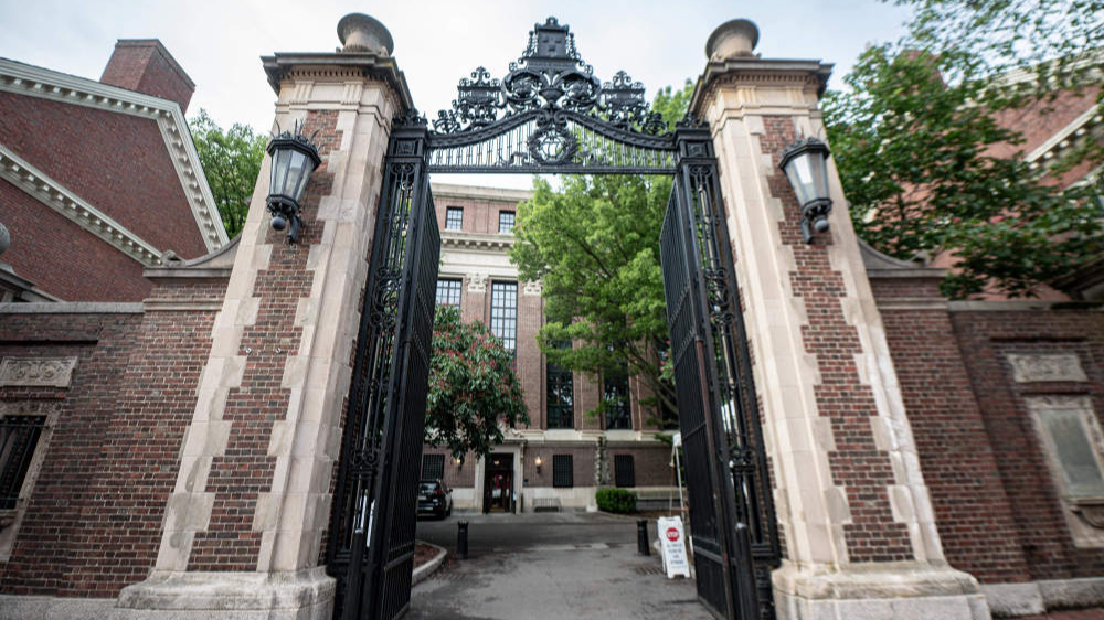 美国政府升级对哈佛大学限制举措