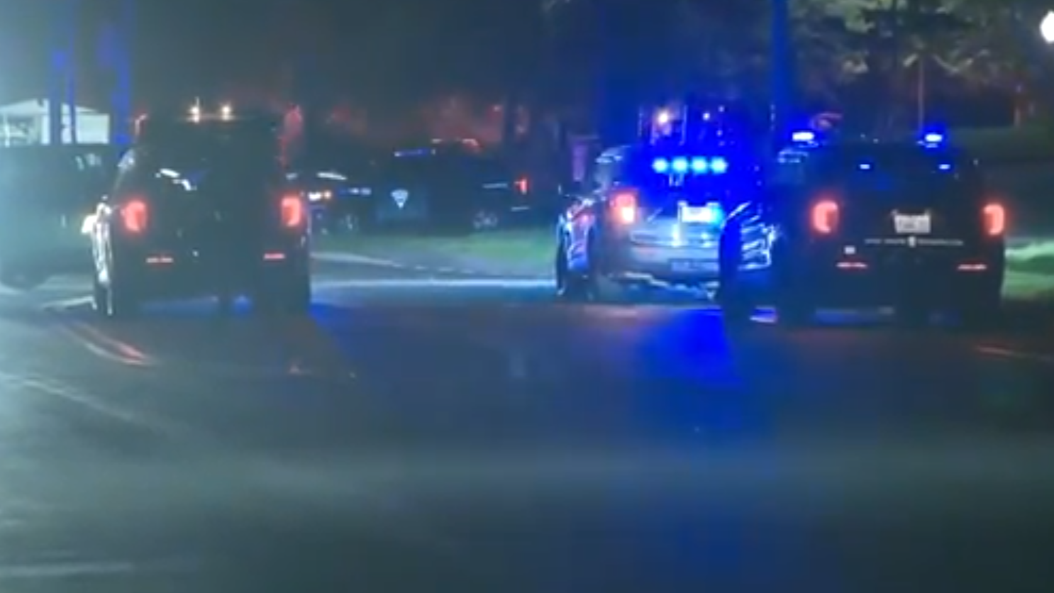 美国一俱乐部发生枪击事件 多人中枪 一枪手仍在逃