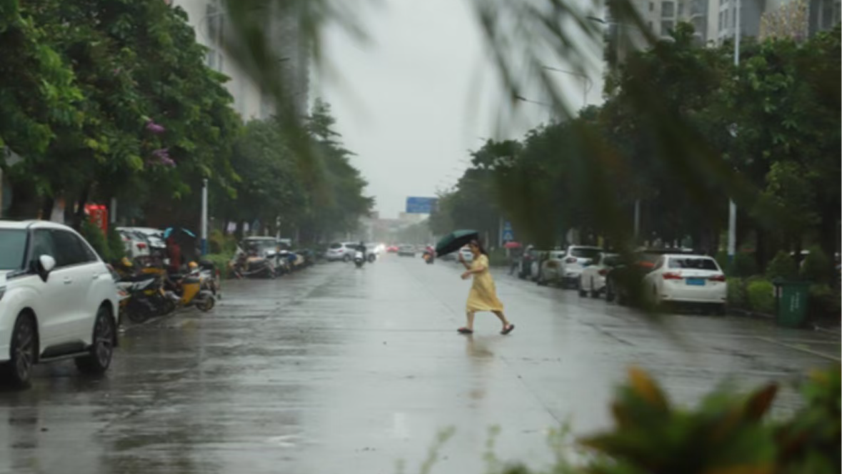 超强台风“桦加沙”将正面来袭，最新路径公布