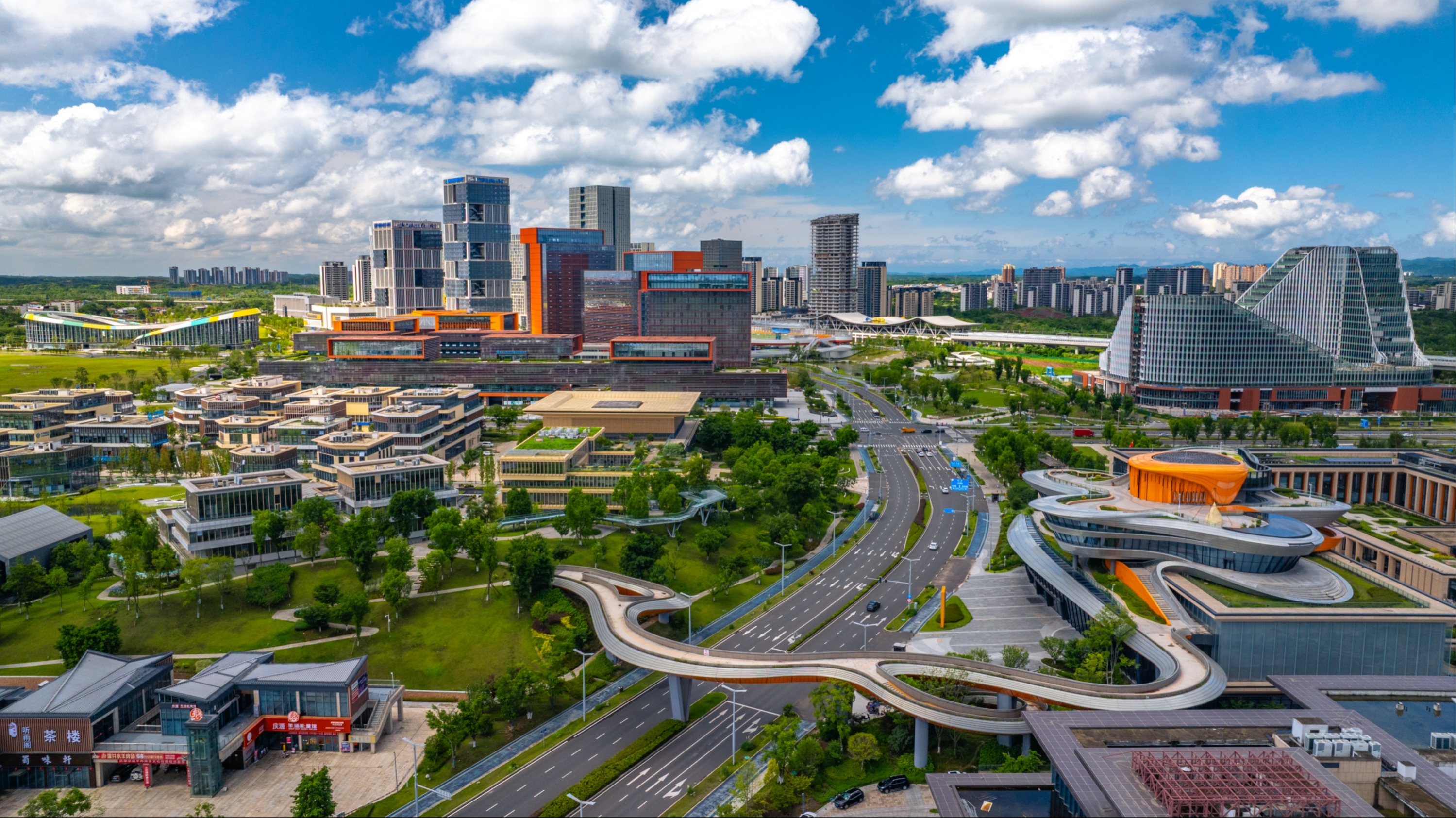 中共四川省委四川省人民政府关于支持成都做优做强极核功能加快高质量发展的意见