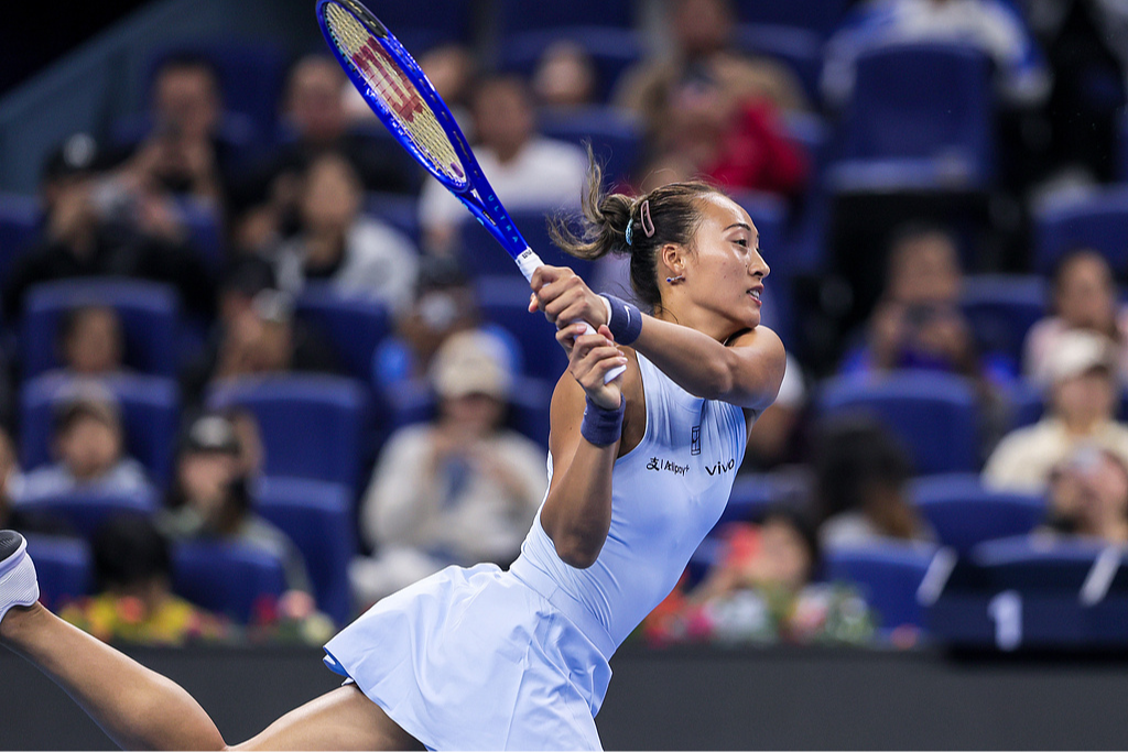 郑钦文迎中网开门红！复出首秀直落两盘战胜对手