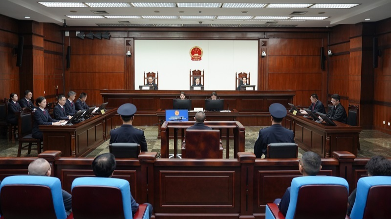 受贿3.57亿余元 贵州省政协原副主席陈晏一审被判死缓