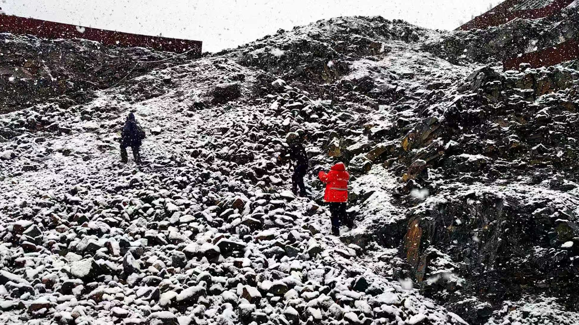 青海通报：祁连山冷龙岭被困徒步者搜救结束 251人被转移