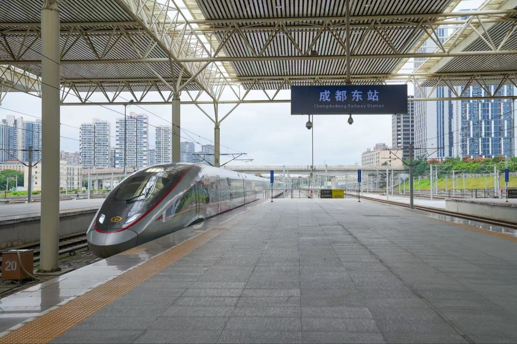 10月11日起，四川新增3对动车组