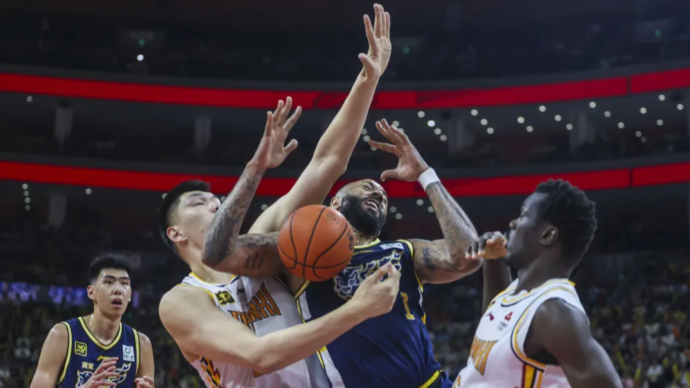 吉伦沃特因兴奋剂违规被中国篮协禁赛3个月