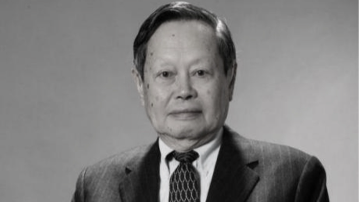 清华大学：沉痛悼念深切缅怀杨振宁先生