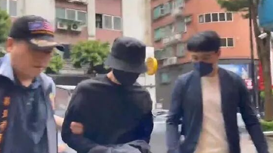 花钱买病历、假装高血压… 陈柏霖、修杰楷等男星被台湾警方拘提 ，贾静雯回应：震惊