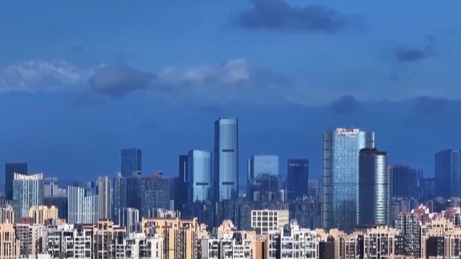 今年已超70天！成都“推窗见雪山”天数创同期新高