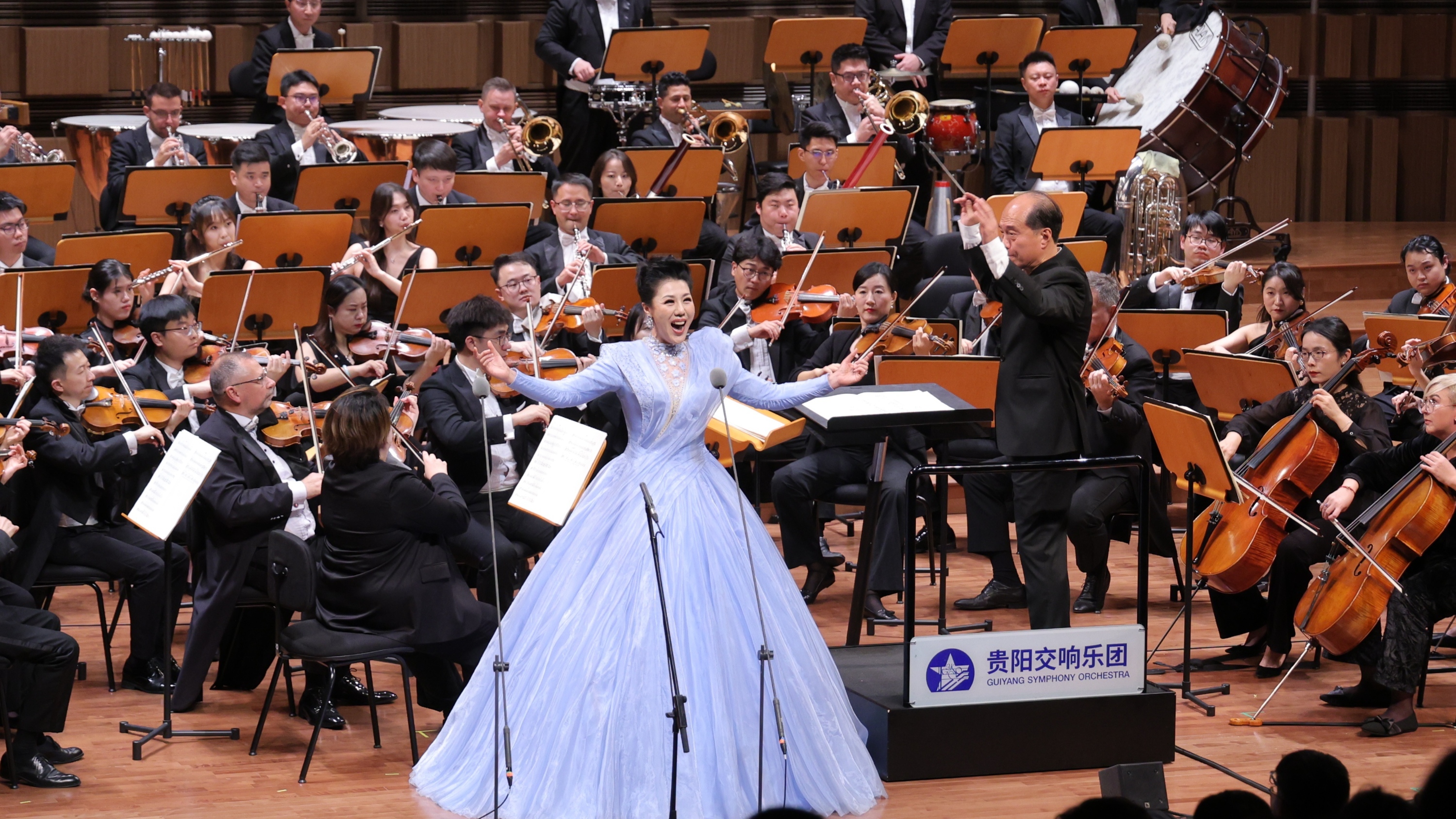 视频 | 声乐盛宴唱响蓉城！金钟之星声乐专场音乐会举行