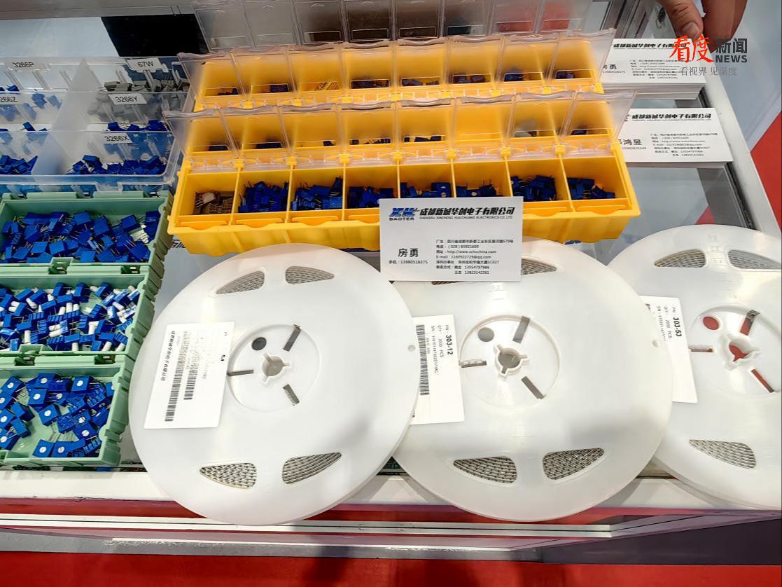 769dfe3688f44ed7ae5869742d5b6944.png 769dfe3688f44ed7ae5869742d5b6944.png