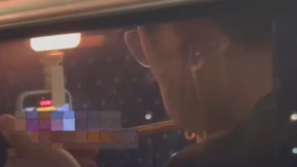 吃播网红在高铁上边吃边吐2小时？网红回应：仅为吐蒜