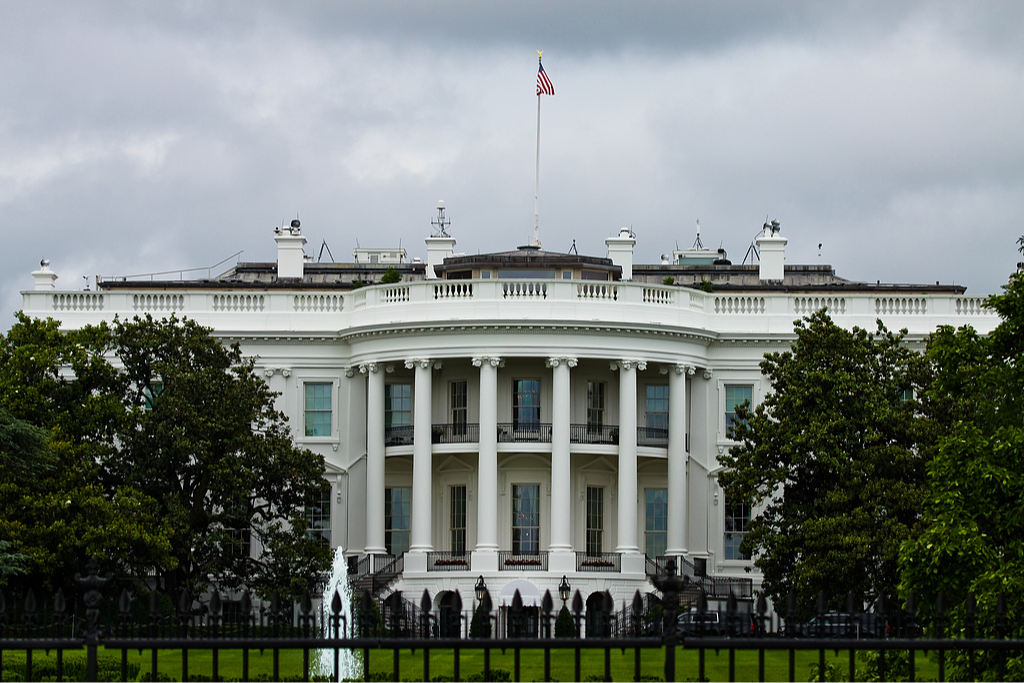 美参议院通过终止特朗普全面关税政策决议