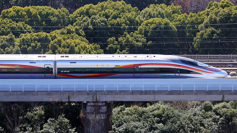 创历史同期新高！1至10月全国铁路发送旅客39.5亿人次