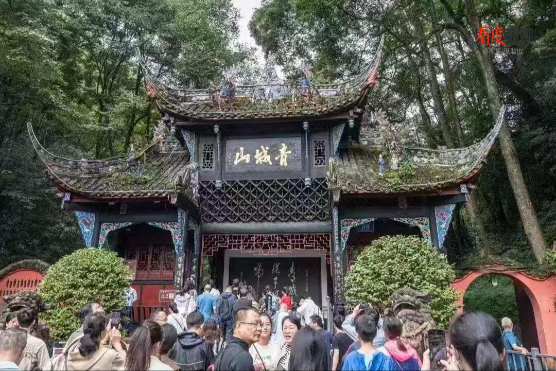 2e4ba748b72141b88213cc69e3507545.png 2e4ba748b72141b88213cc69e3507545.png