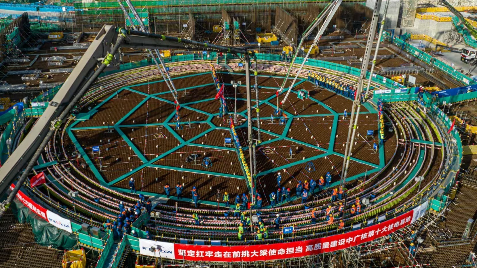 我国首个采用冷却塔的“华龙一号”核电站正式开建