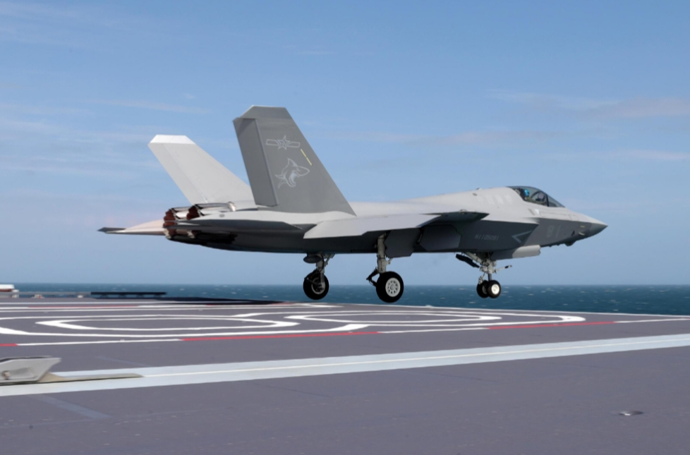 逐一解析！福建舰的“王牌搭子”个个身怀绝技