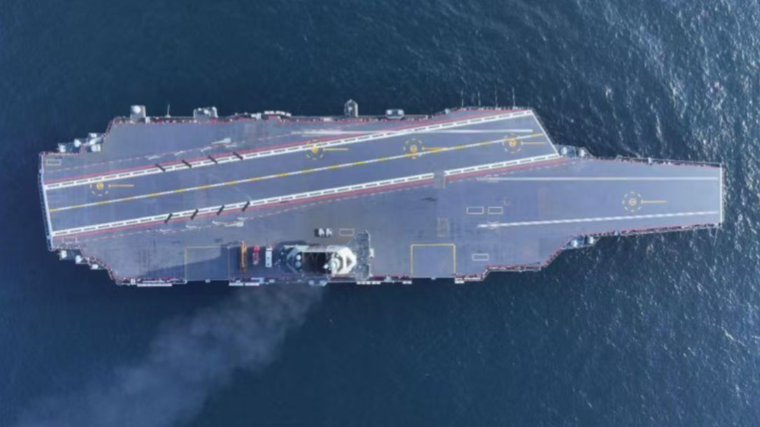 13年前“航母style”火遍全国，如今三航母“舰”指深蓝！