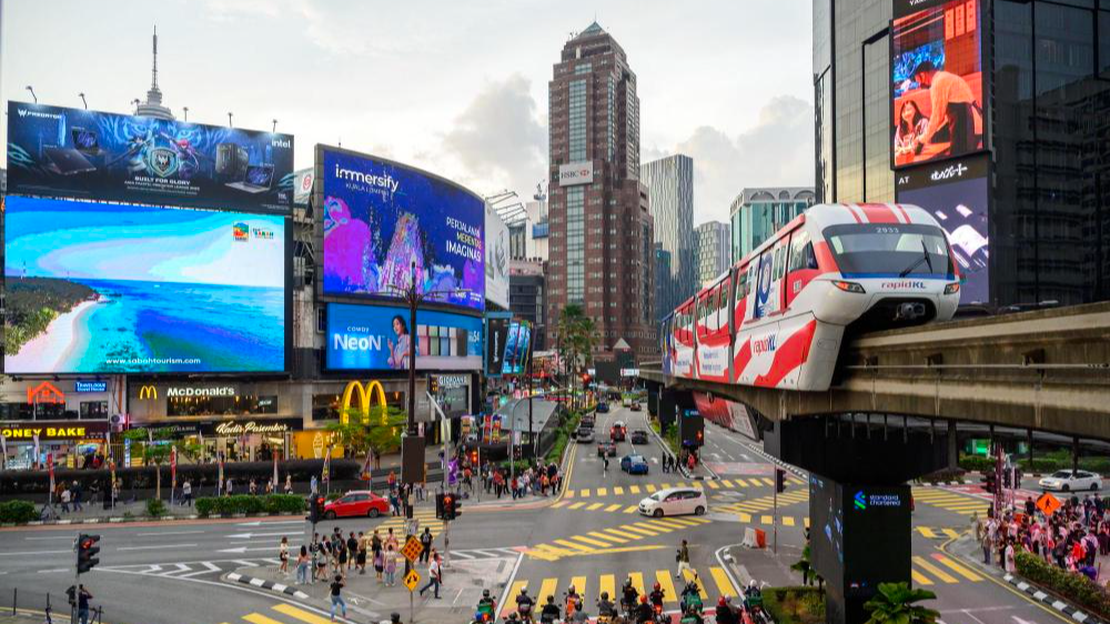 马来西亚计划禁止16岁以下人群使用社交媒体